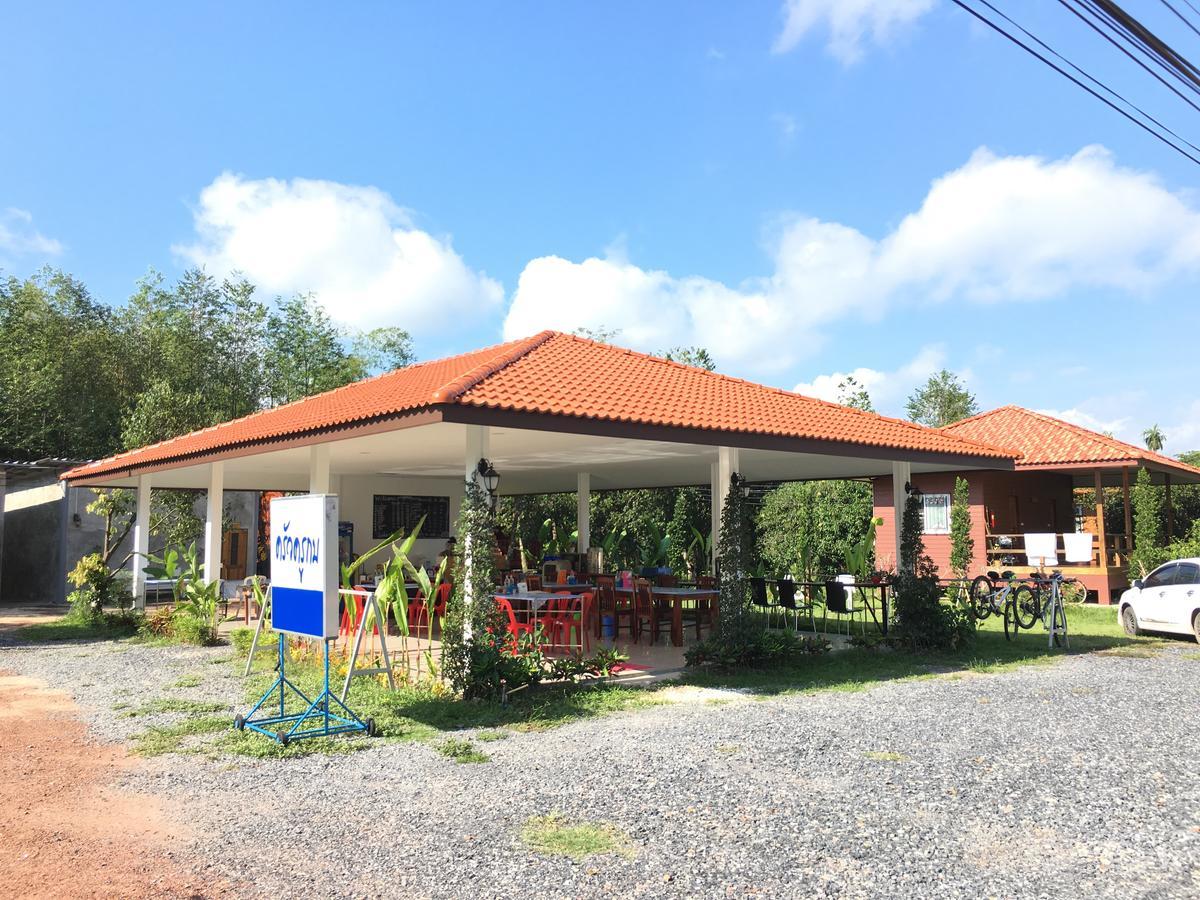 Baan Suan Kru Kob Hotel Ban Ko Maphang Екстериор снимка